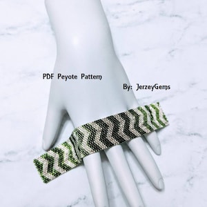 Geometric Green and Silver Peyote Stitch Bracelet Pattern, Wide Peyote Beaded Pattern, Odd Count Bracelet Pattern, Miyuki Beaded Pattern