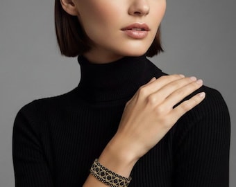 Geometric Peyote Bracelet Pattern - Black and Gold Seed Bead (PDF Pattern)