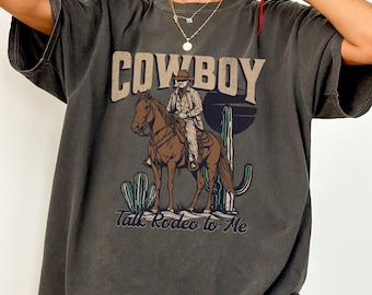 Vintage Western Shirt Comfort Colors® Womens Cowboy T-Shirt Cowgirl Shirt Vintage Rodeo Shirt Trendy Cowgirl Era Oversized Country Tee