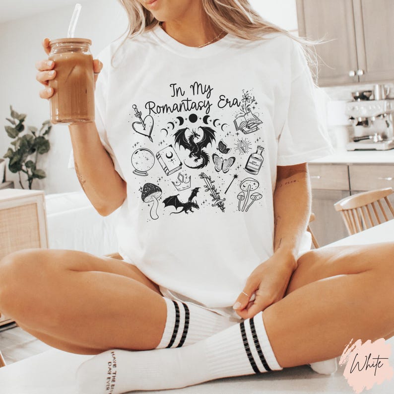 Romantasy Shirt Comfort Colors® Romantasy Reader Merch Book Lover Club Romantasy Era Tee Bookish Gift Fantasy Romance Book shirt Dark Romance