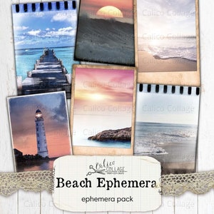 Pode incluir: Um conjunto de imagens de colagem digital que apresentam cenas de praia. As imagens estão em um estilo vintage com bordas desbotadas e uma aparência desgastada. As imagens incluem um farol, um pôr do sol sobre o oceano, um píer e uma praia com ondas.