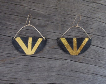 Gilded Rays Earrings