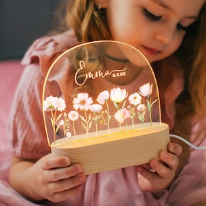 Custom Night Light for Baby Girl, Toddler Bedside Night Light, Custom Name Lamp, Floral Night Light for Nursery Decor, New Baby Gift