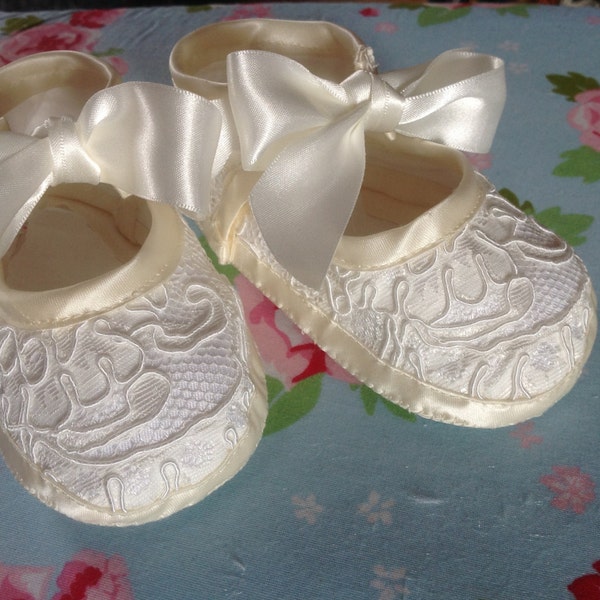 Ivory white corded lace baby Christening baptism blessing booties shoes with satin ribbon tie.