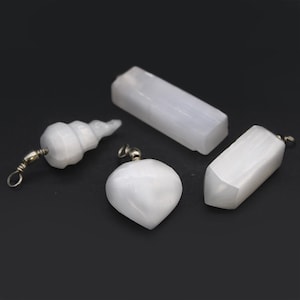 Selenit Halsketten Anhänger - Selenit Schmuck - Herz Chakra