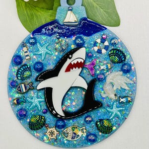 Jaws Movie Ornament: Shark Christmas Tree Decoration