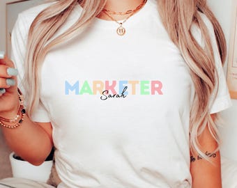 Op maat gemaakt shirt | Marketeershirt | Gepersonaliseerde marketingshirt | Cadeau-T-shirt marketeer | Marketing | Op maat gemaakt marketingshirt voor professionals