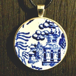 Cloudy Day Pagoda - Upscaled Plate Necklace