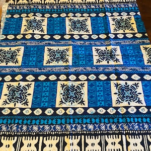 Beautiful Vintage Hawaiian Petroglyphs Barkcloth Home Decor Fabric. Blue, Black & Cream Floral Border Decor Fabric.  1 Yard.