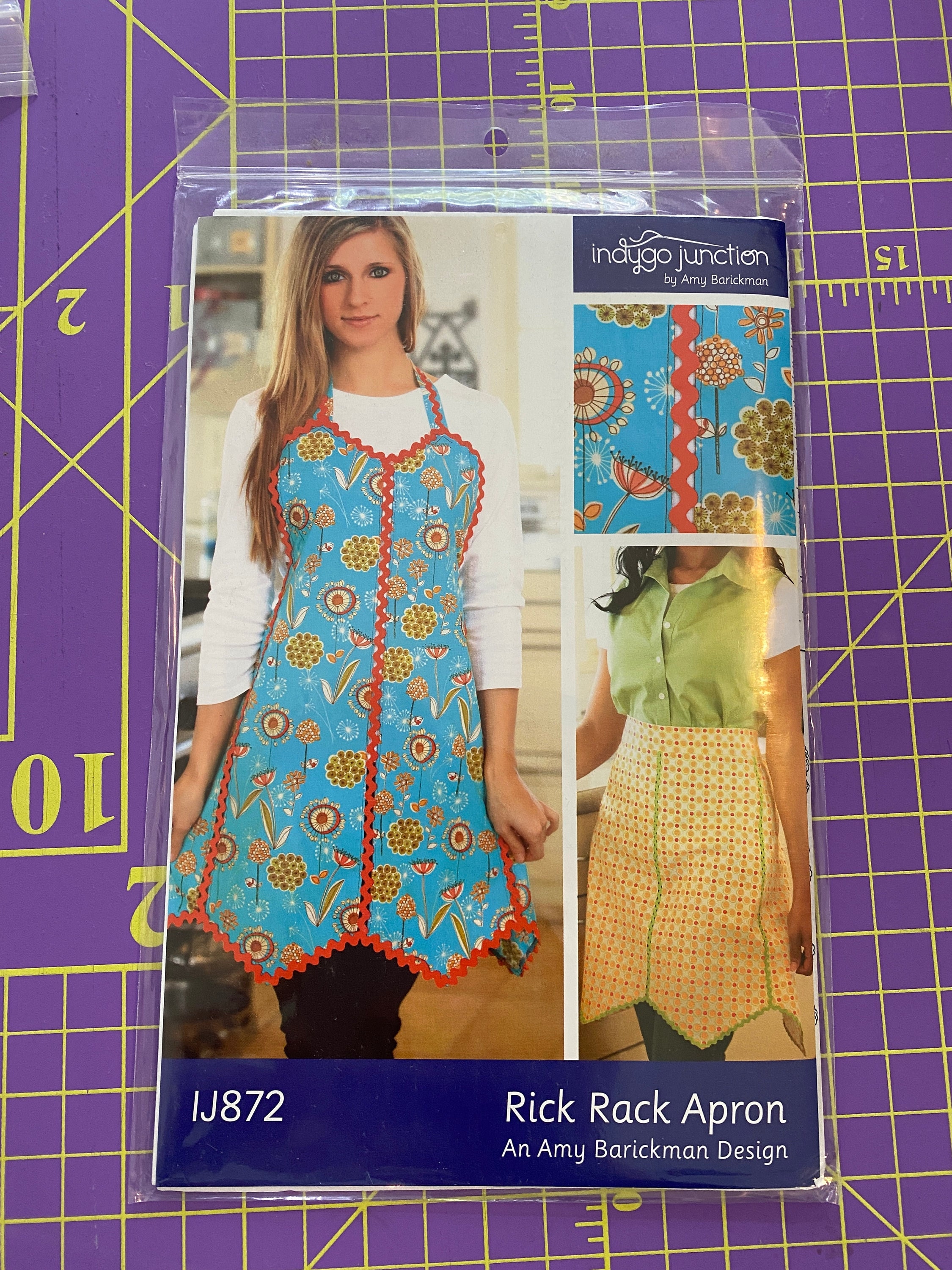 Junction Apron Rick Rack Apron Pattern: Indygo Junction, Full & Half Aprons - Etsy
