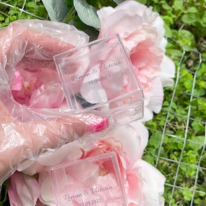 Personalized Acrylic Gift Box – Custom Name Favor Box – Clear Wedding Favor Box – Bridesmaid Proposal Box – Small Acrylic Gift Packaging