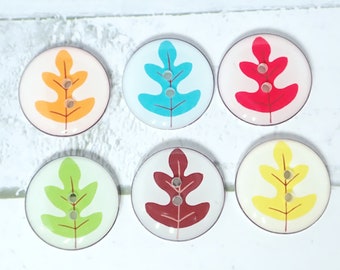 Oak Leaf Buttons.  6 bright handmade buttons.  Needlecraft Supplies. 3/4" or 20 mm.