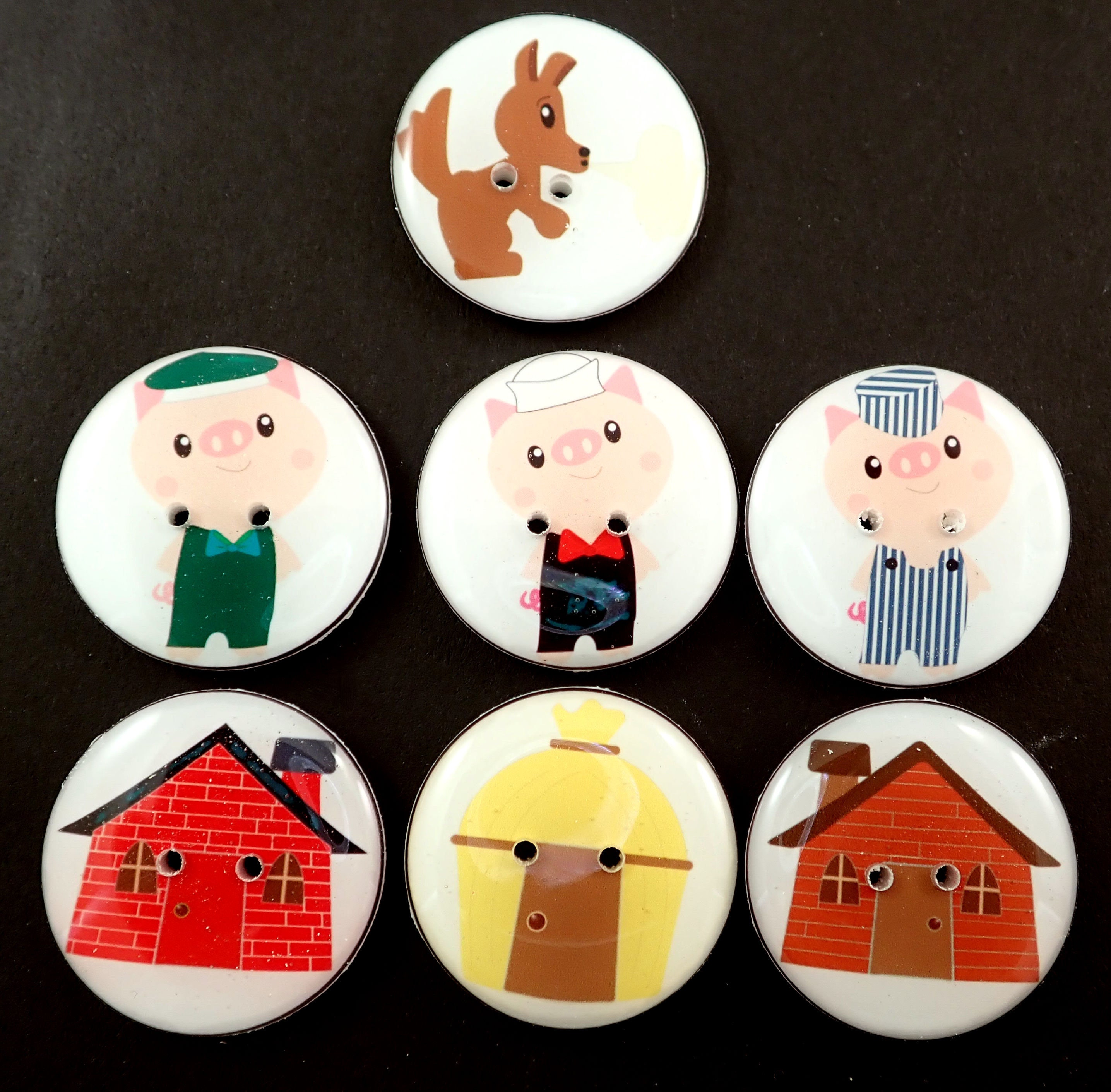 7 Three Little Pigs Themed Handmade Buttons. Washer and Dryer | Etsy