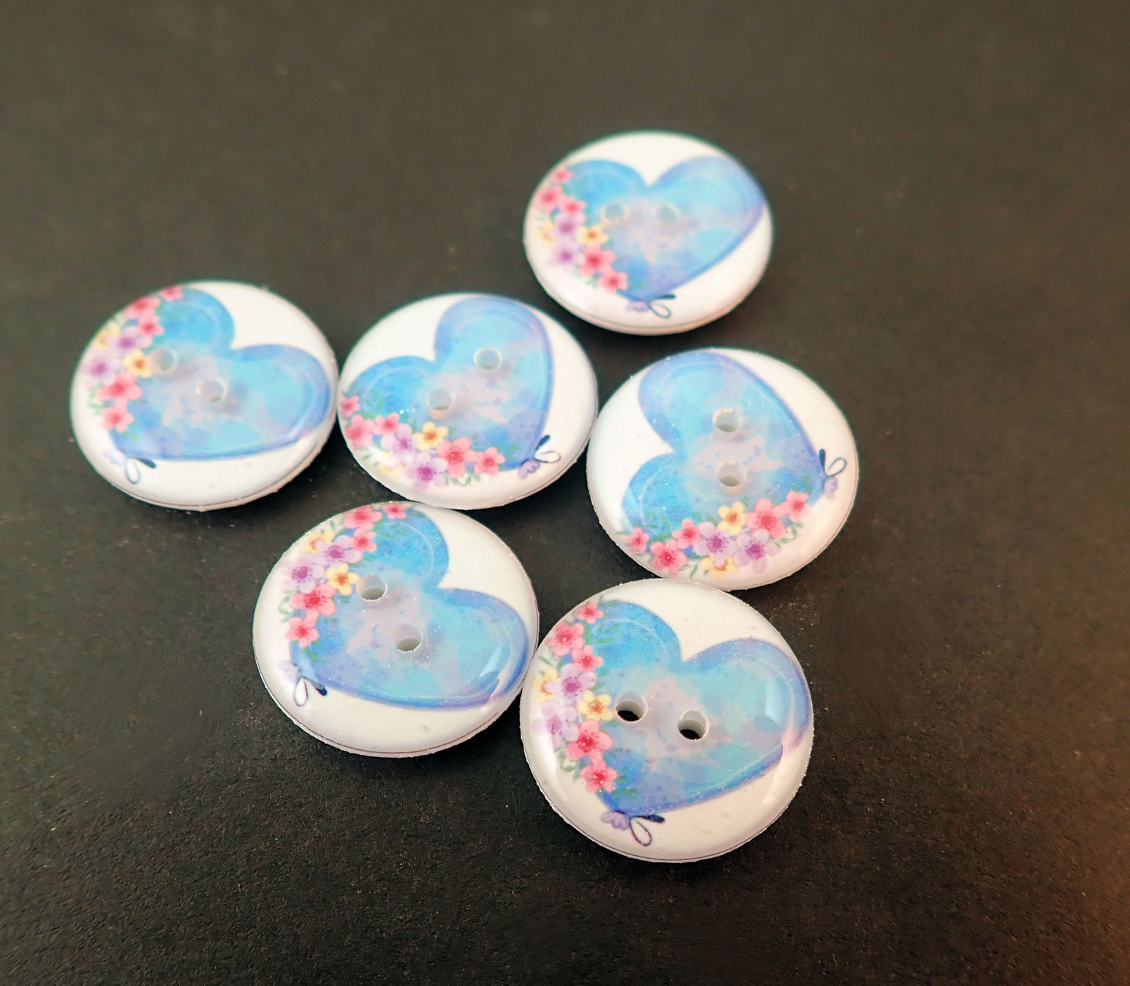 6 Blue Heart and Flowers Novelty Sewing Buttons. 3/4 or Etsy Denmark