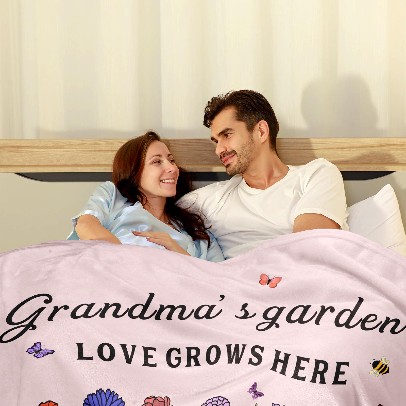 Personalized Grandma Blanket,Custom Floral Throw,Grandkids Name Garden Blanket,Birthday Gift for Mom,Family Names Gift,Christmas Gift