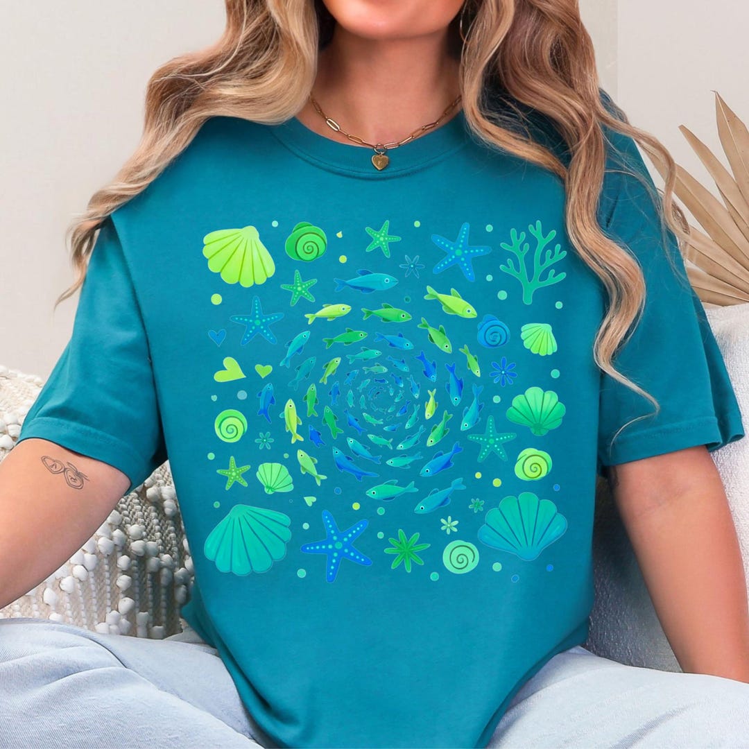 Spiral School of Fish, Seashells Ocean Pattern T-shirt, Marine Life ...