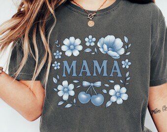 Retro Floral MAMA T-Shirt: Vintage-Inspired Comfort Colors Tee