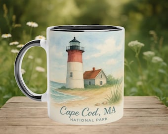 Kubek z latarnią morską Cape Cod: pamiątka z wybrzeża Massachusetts