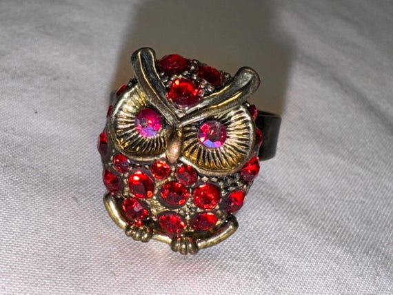 VINTAGE RHINESTONE OWL ring statement ring cockta… - image 9