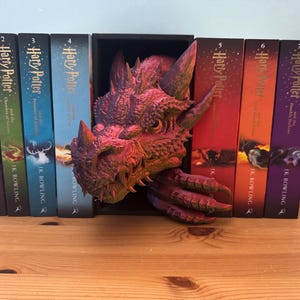Book Nook Dragon Head Emerging Shelf Decor - Stunning 3D Printed Book Nook