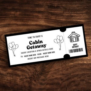 Modello di coupon modificabile per una vacanza in baita, buono regalo di compleanno personalizzato per una baita accogliente, biglietto stampabile per un viaggio di fine settimana in baita nel bosco in formato PDF
