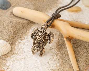 Maori Style Bronze Necklace Sea Turtle - Polynesian Pendant Gift for Men and Women - Ocean Hawaiian Tribal Nautical Surfer Beach Jewelry