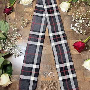 Tompson Tartan Praktisches Band in schwarz/ weiß Tartan 100% Wolle. 1,2 Meter x 9 cm