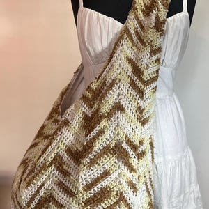 Vintage Beige Gehäkelte Umhängetasche Große Umhängetasche /Hippy Bag