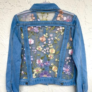 Blue Denim Jacket with Flowers Embroidered on the mesh, Floral Lace Fashion jean outfit for women, gift for her birthday, women gift