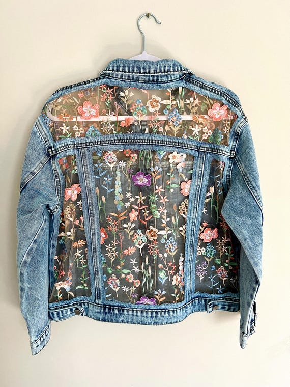 Oversized Blue Denim Jacket: Floral Embroidery, Lace Jean Outfit