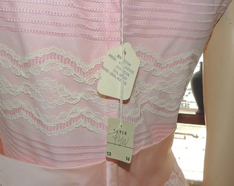 Early 1960s Pink and White Lace Formal Gown 13/14 with Store tags
