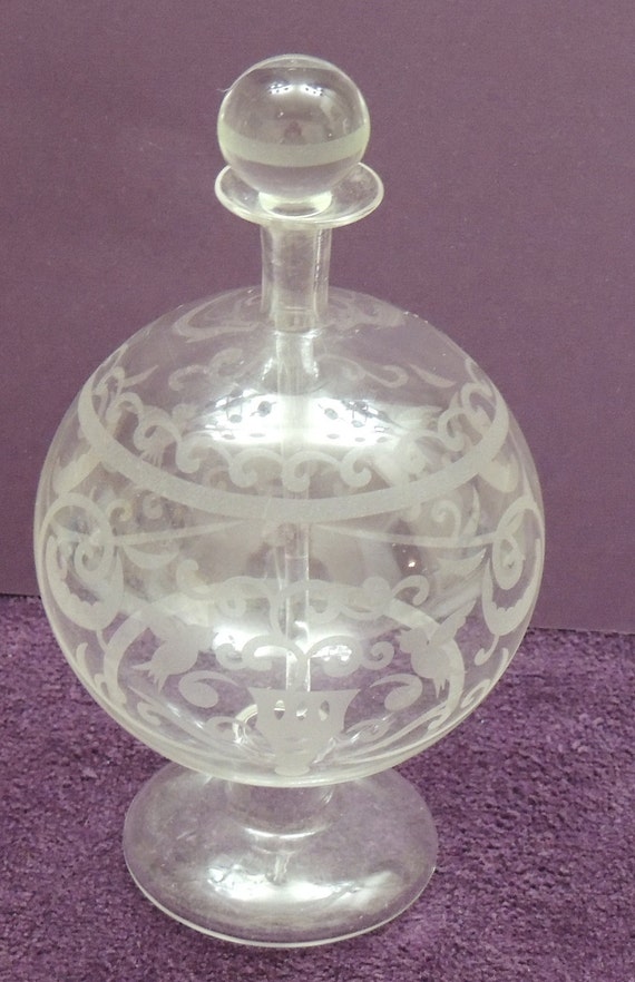 Vtg Large 7 3/4 inch Glass Perfume Bottle with 5 … - image 4