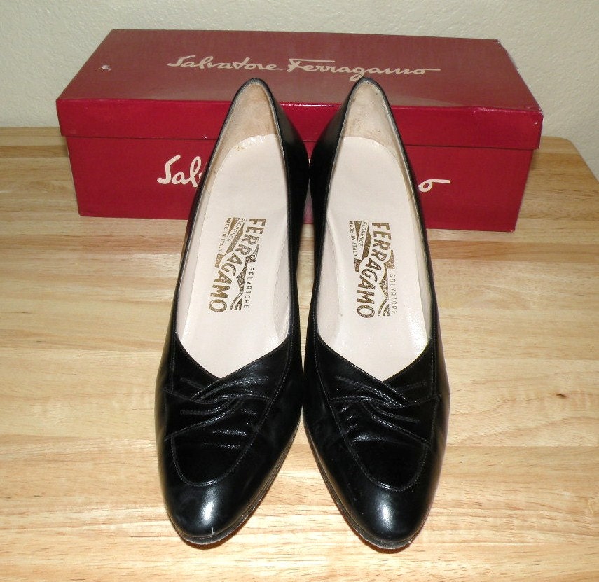 Salvatore FERRAGAMO Black Leather Pumps Size 8 - Etsy