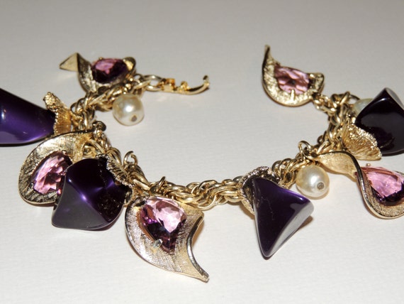 1950s Purple Stone Charm Bracelet Costume Jewelry - image 3