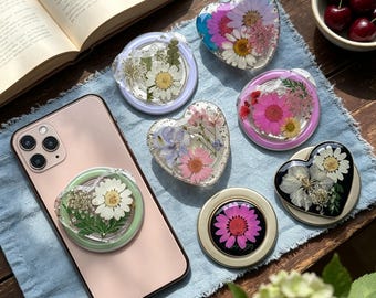 Real Dried Daisy Flower Grip,Gold Plated Magnetic Phone Grip,Handmade Kindle Holder,Bookish Gift,Dried Floral Base, Magnetic Grip For Kindle