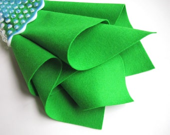 Wool Felt Square, Sprout Green, 18 Inch (46 cm), 100% Merino, Non Woven Wool