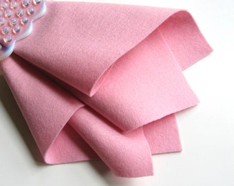 Baby Pink Felt, 100% Wool, Pure Merino Fiber, Pastel Pink, Non Woven