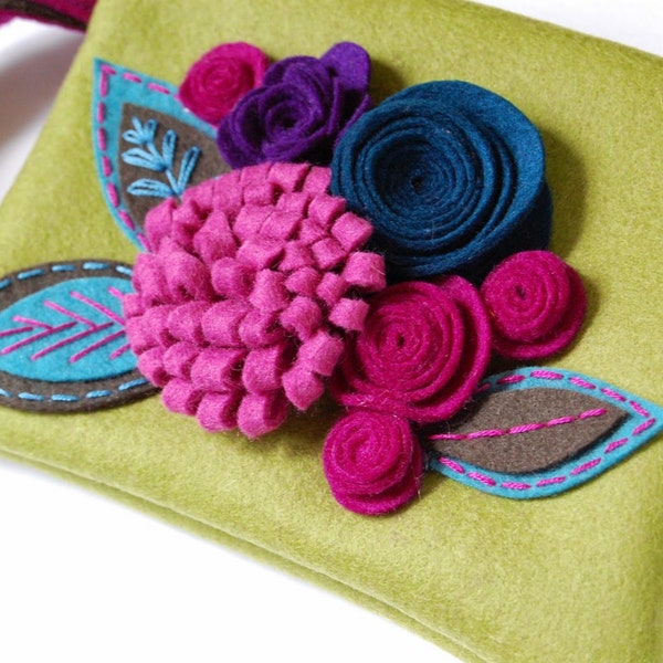 Wool Felt Kit, Zipper Clutch Project, Embroidery, Applique, Machine Stitch, DIY Sewing Kit, Choose From Two Colorways, Free Tutorial