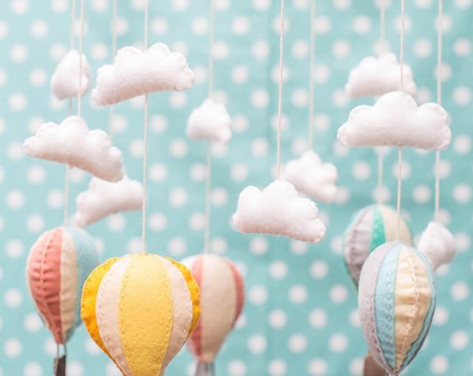 Hot Air Balloon Mobile, DIY KIT, Nursery Decor, Wool Felt Kit, Lia