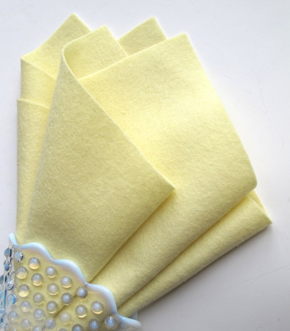 Light Yellow Felt, 100% Merino Wool, Felt Sheet, Pastel Felt, Soft Felt,  Non Woven Wool 