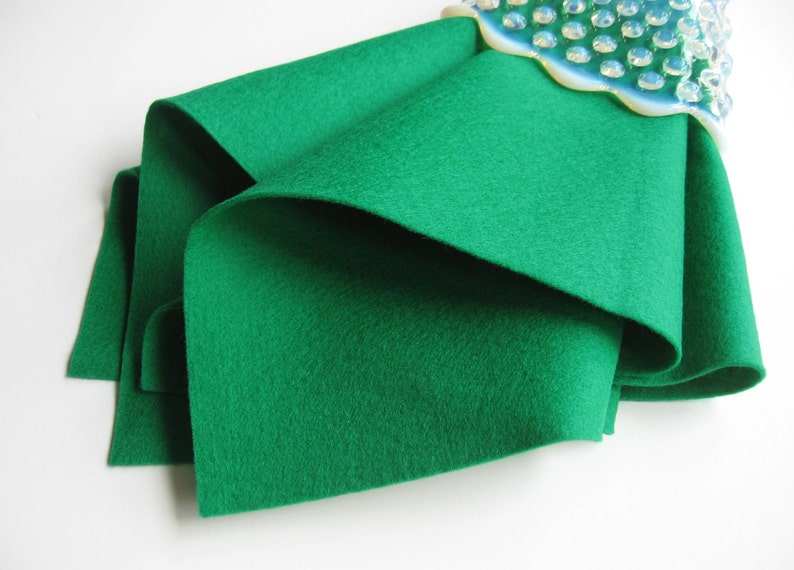 Wool Felt, Emerald Green, 100% Merino Wool, Pure Merino Fiber, Felt Sheet, Large Felt Square, Dark Green Felt, Felted Wool, Certified Safe image 3