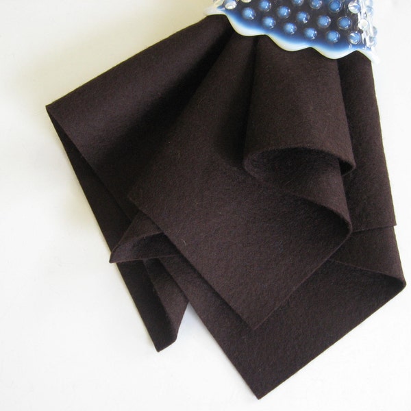 Dark Brown Felt, 100% Wool, Pure Merino Fiber, 1mm Thick Felt, Washable Felt, Non Woven