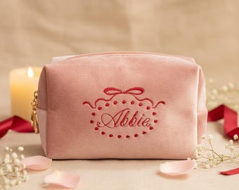 Personalized Makeup Bag | Custom Cosmetic Pouch | Bridesmaid Gift, Gift for Her, Valentine's Day Gift, Birthday Gift, Travel Organizer