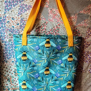 Bee Tote bag image 1