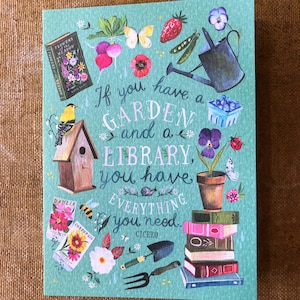 Cartão de aniversário de jardim e biblioteca