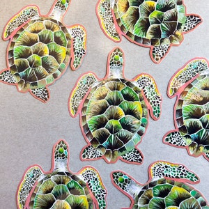 Pegatina de tortuga marina con acentos holográficos imagen 5