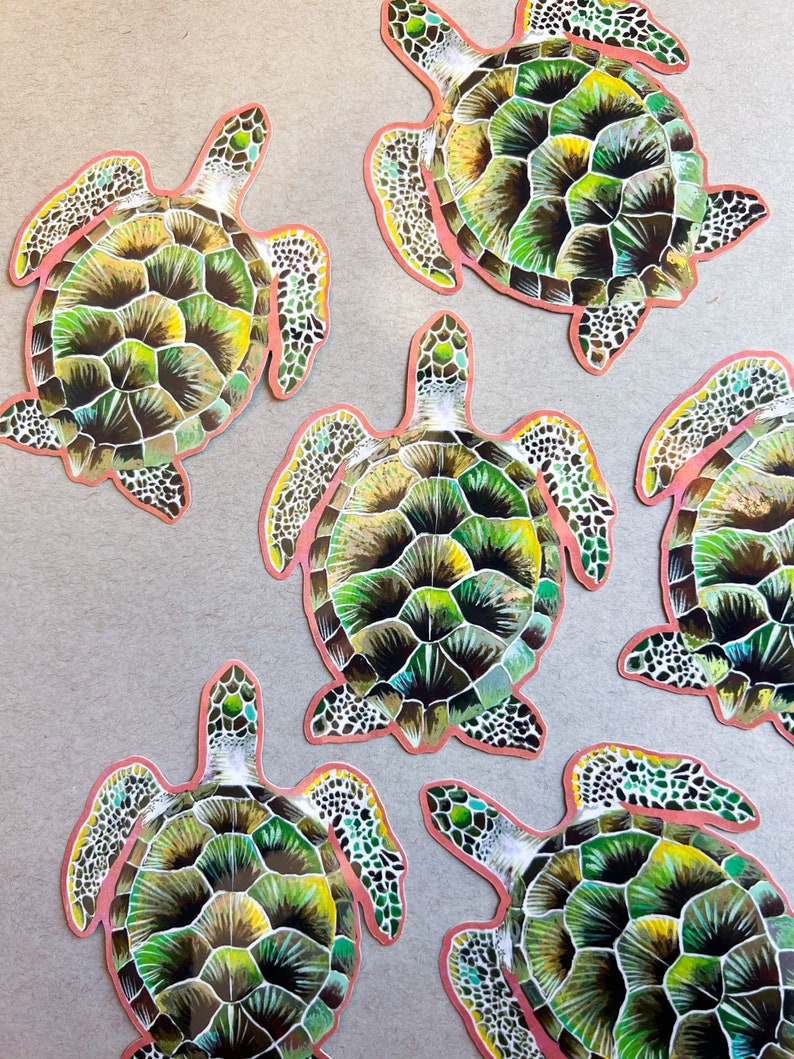 Pegatina de tortuga marina con acentos holográficos imagen 5