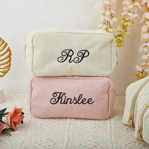 Personalized Embroidered Makeup Bag, Beige Clutch Cosmetic Bag, Bridesmaid Gift Bag, Waffle Travel makeup Bag, Custom Toiletry Bag