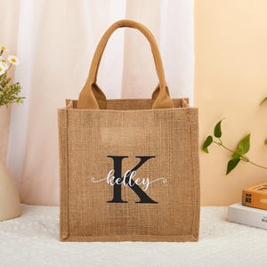 Bridesmaid Burlap Bags Personalized,Bridesmaid Proposal Bags,Monogram Tote Bag,Bridesmaid Gift Bag,Beach tote gift,Bachelorette Party Bags
