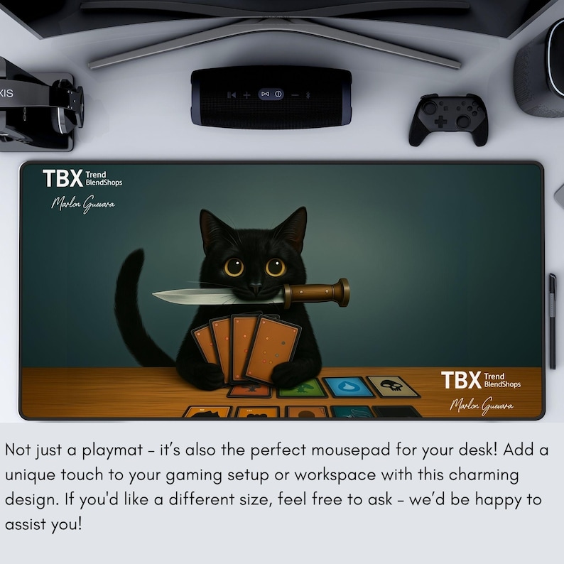 May include: Gaming mousepad featuring a black cat with yellow eyes holding a knife in its mouth and playing cards. The mousepad has the text "TBX Trend BlendShops Marlon Guara".
